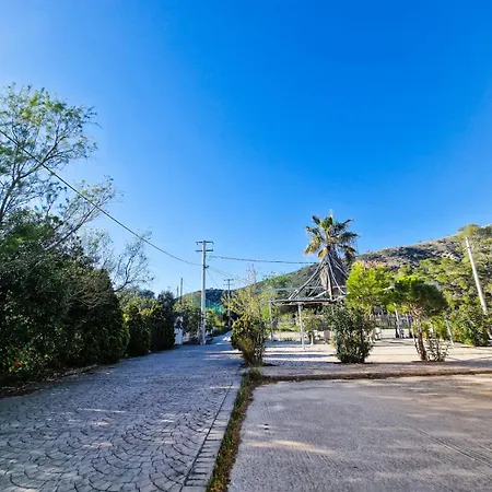 Kalogria Beach Apartments