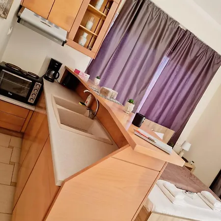 Kalogria Beach Apartments *