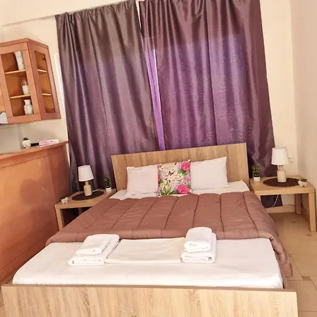 Kalogria Beach Apartments * カログリア