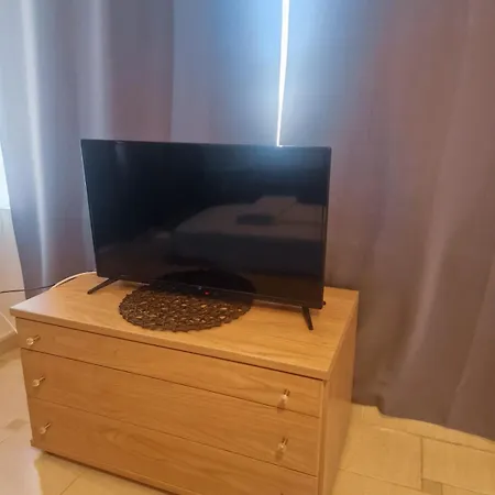 Kalogria Beach Apartments * Калогрия