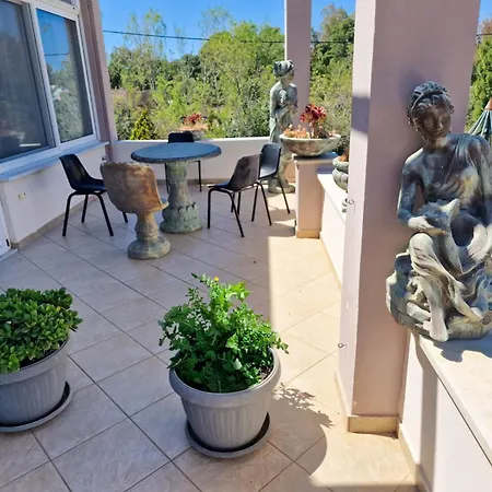 Летний дом Kalogria Beach Apartments