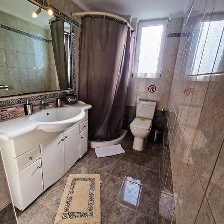 Летний дом Kalogria Beach Apartments