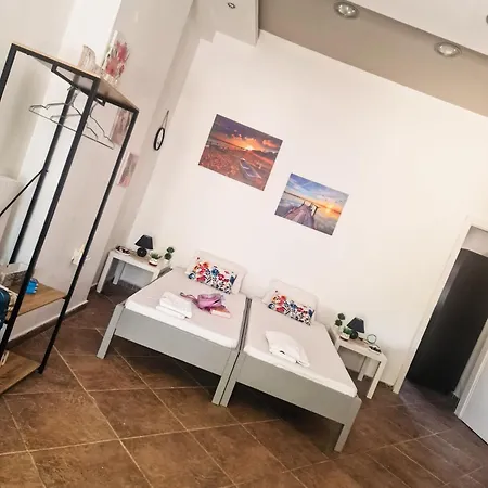 Kalogria Beach Apartments *