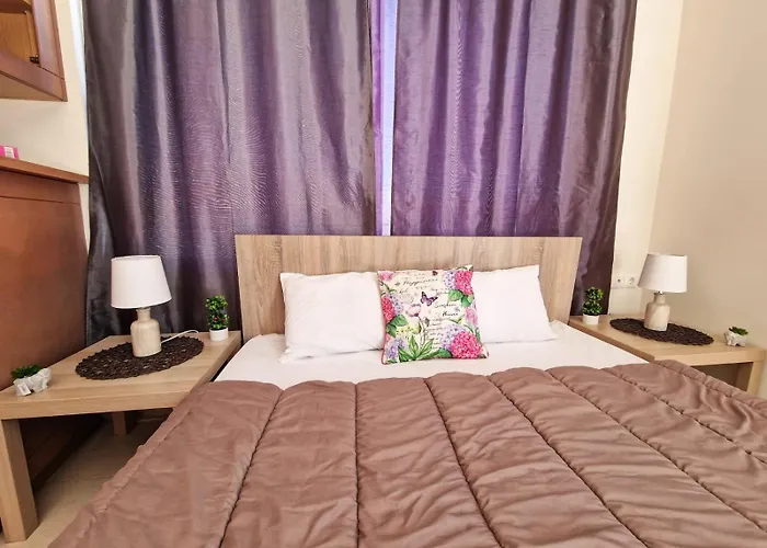 Kalogria Beach Apartments *