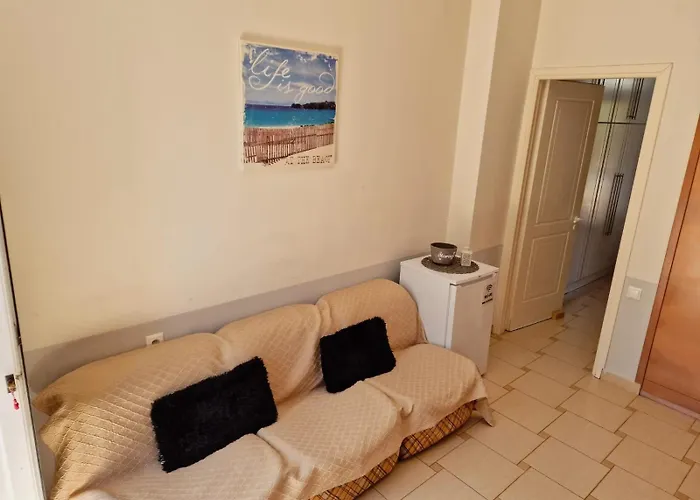 Kalogria Beach Apartments Landsted *